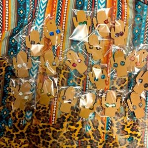 New Druzy Earrings 10mm 19 pairs new